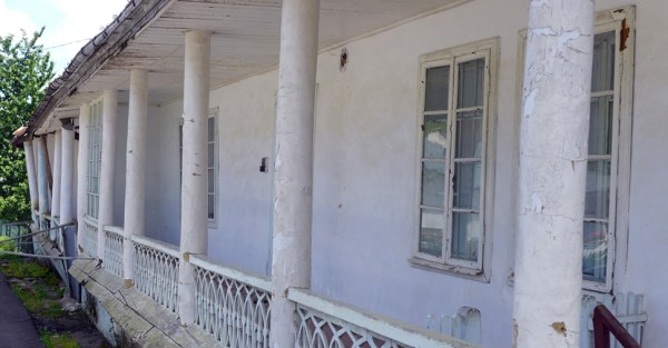 Ten years after - Help me