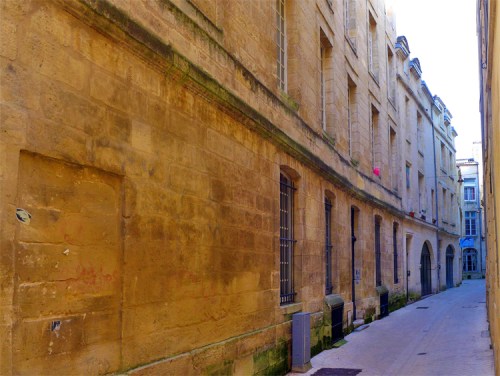 Lonely town lonely street