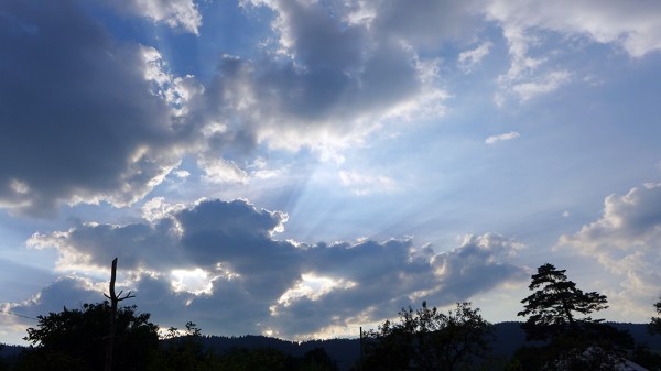 It's cloud illusions I recall