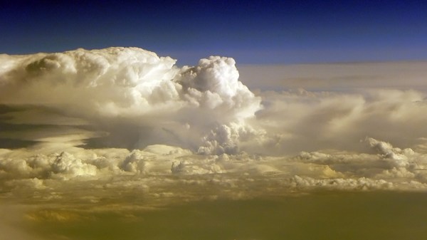 Gracefully around the volcano